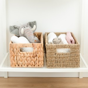 Natural-Madzi-Hyacinth-Storages-Basket-for-Shelf